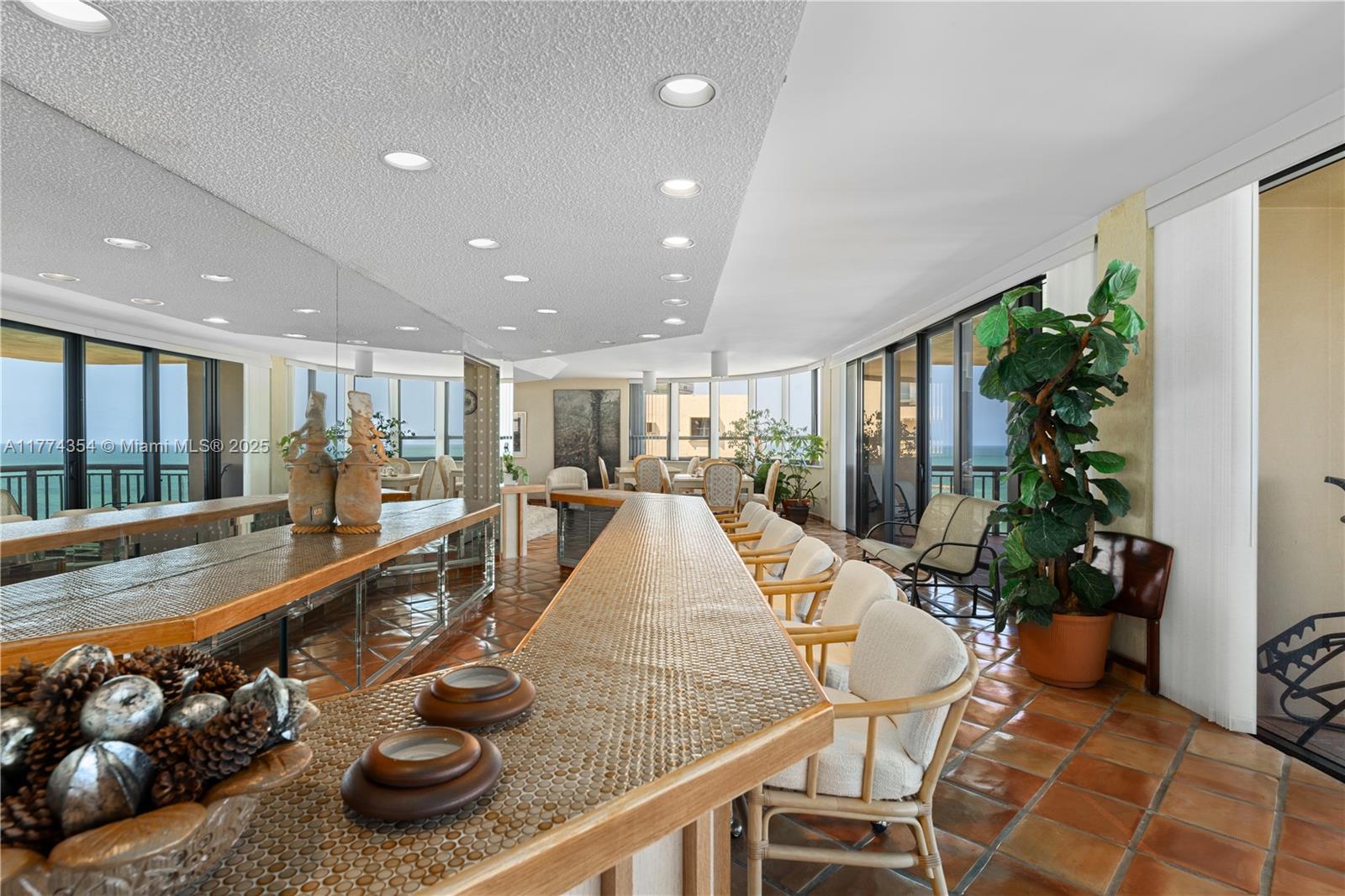 10175 Collins Ave # 1401