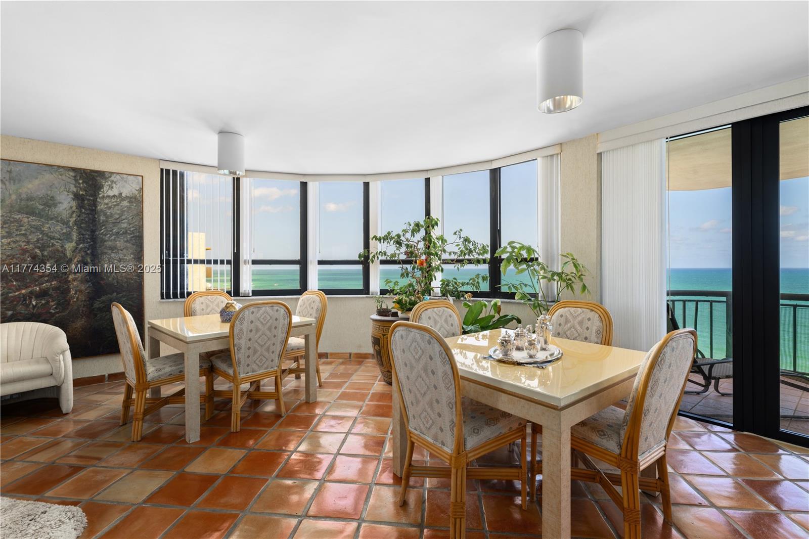 10175 Collins Ave # 1401