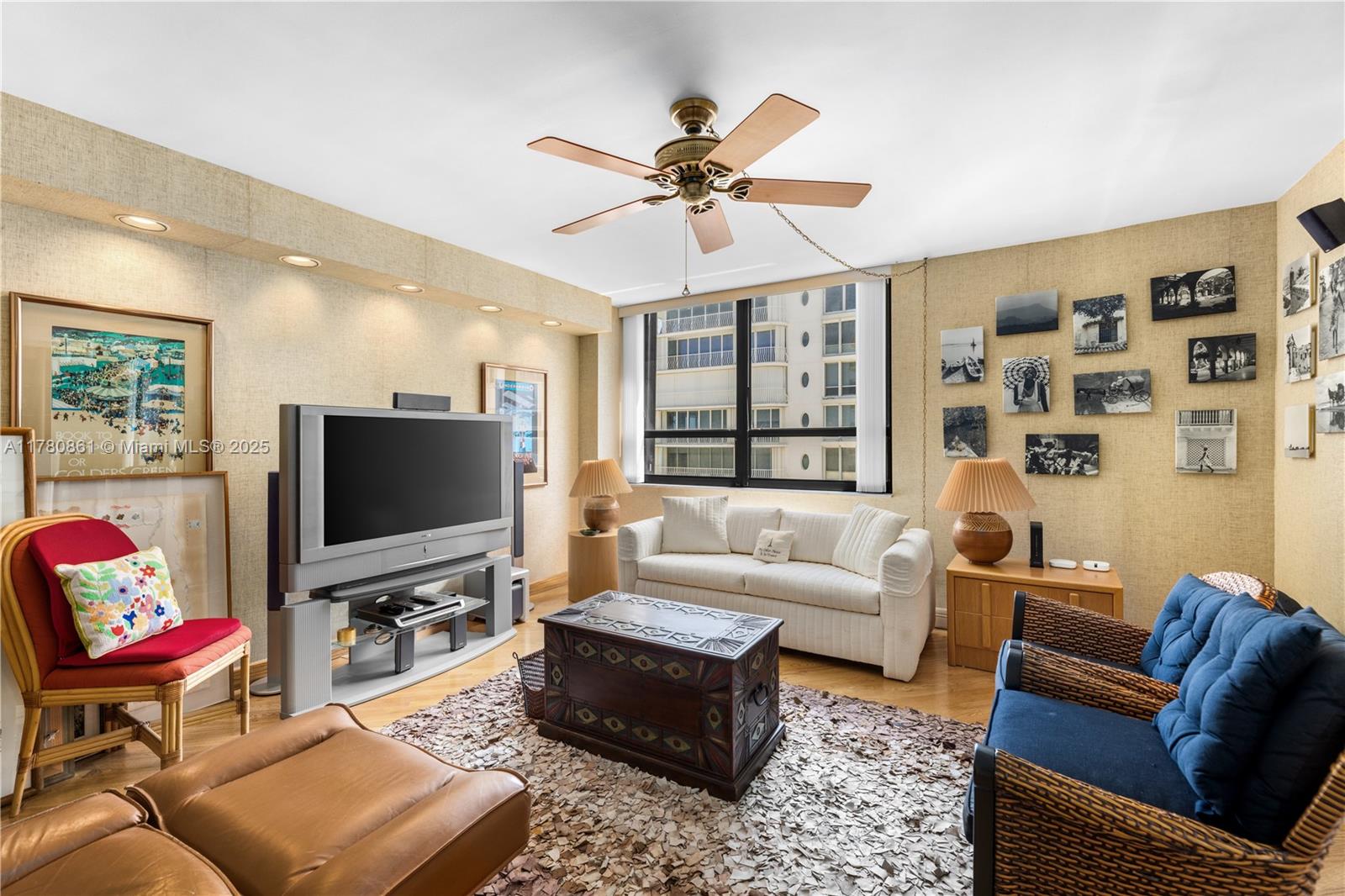 10175 Collins Ave # 1402