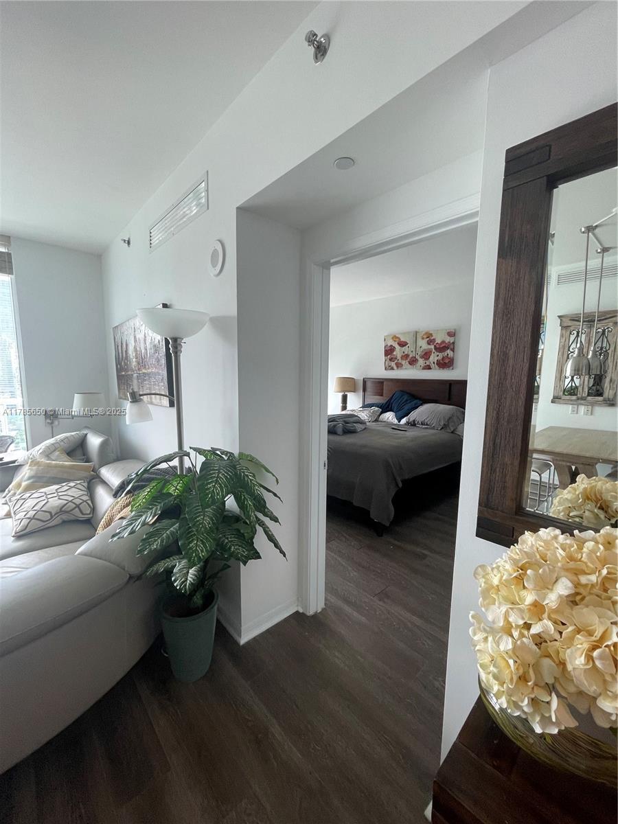 950 Brickell Bay Dr # 2907, Miami Unit: 2907