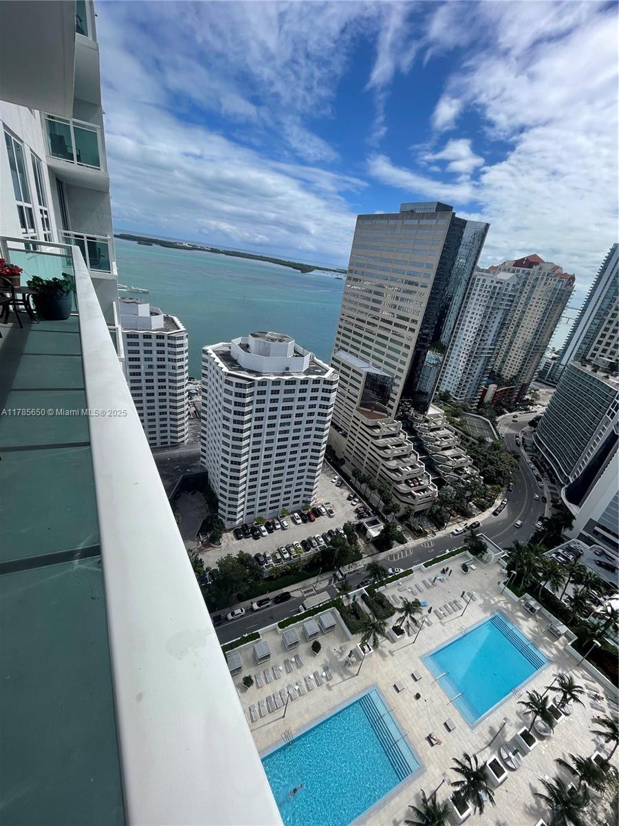 950 Brickell Bay Dr # 2907, Miami Unit: 2907