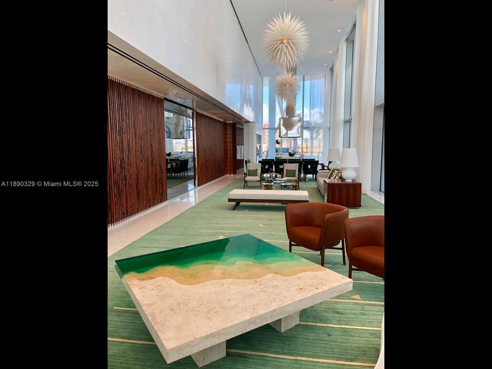 16901 Collins Ave # 801