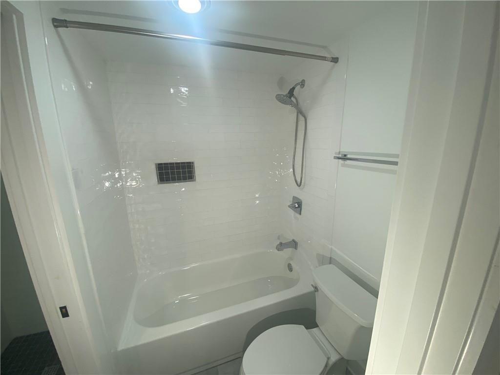 145 Amherst Place NW