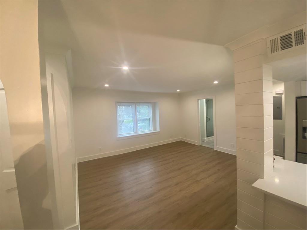 145 Amherst Place NW