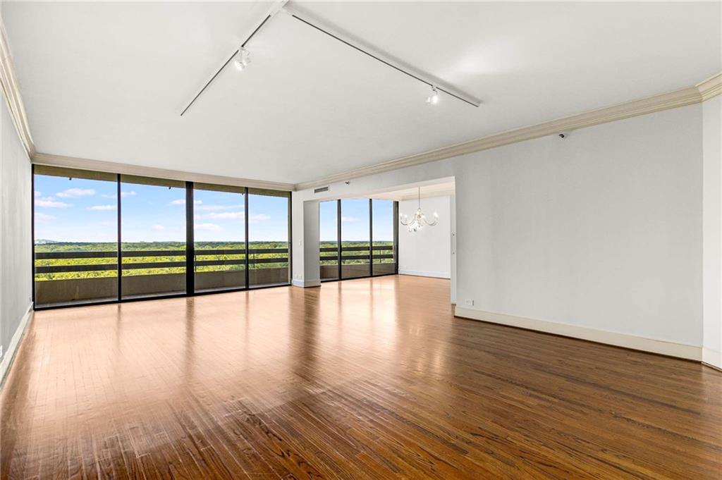 2660 Peachtree Road NW Unit 20D