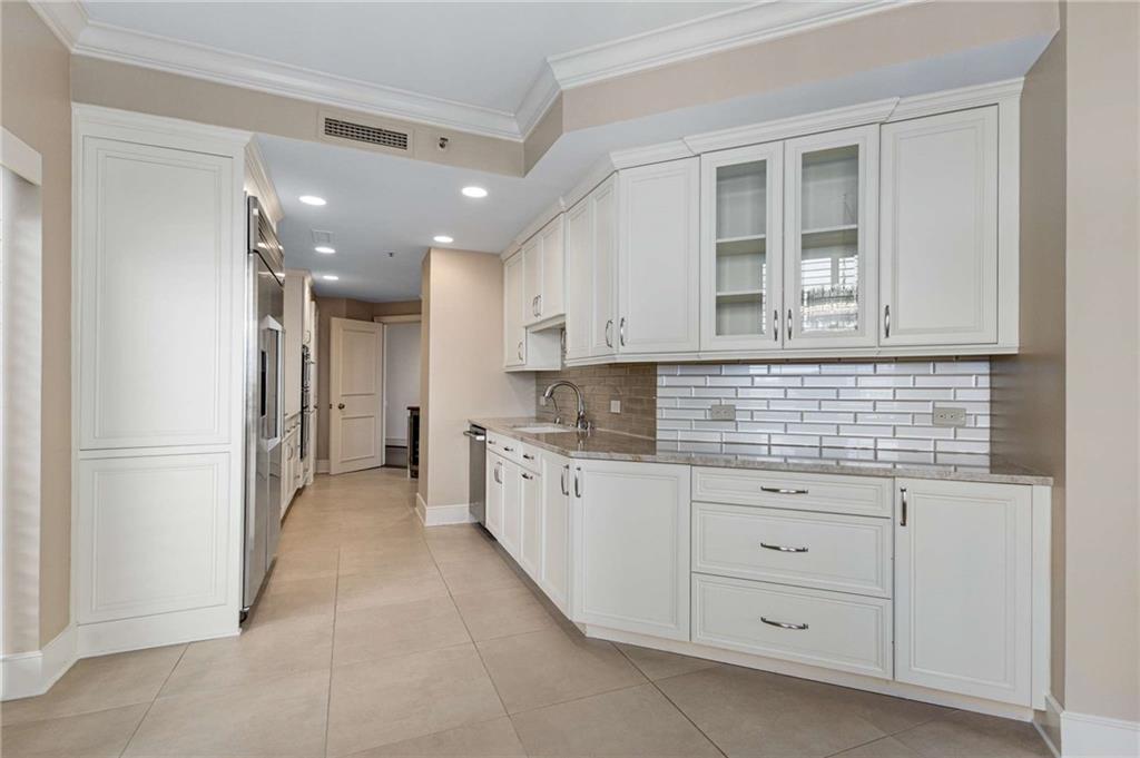 2660 Peachtree Road NW Unit 20D