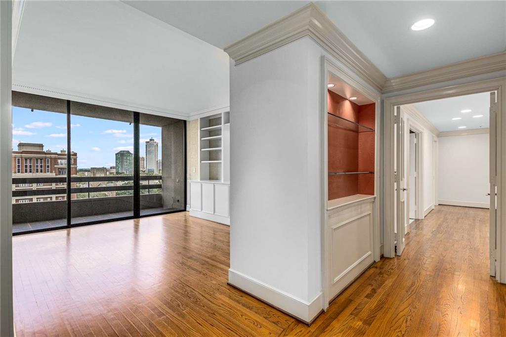 2660 Peachtree Road NW Unit 20D