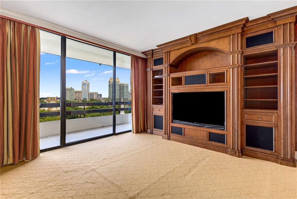 2660 Peachtree Road NW Unit 20D