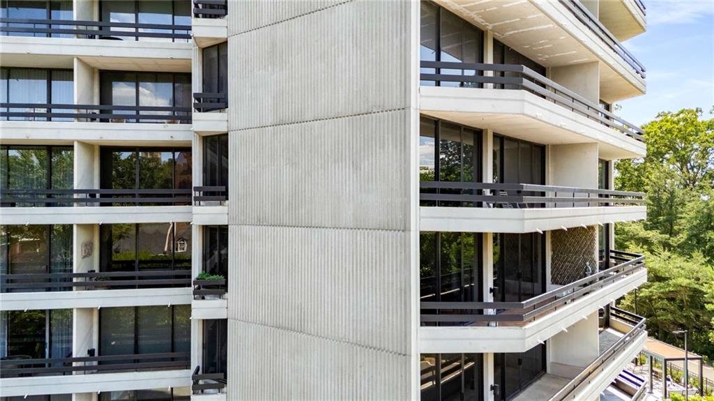 2660 Peachtree Road NW Unit 20D