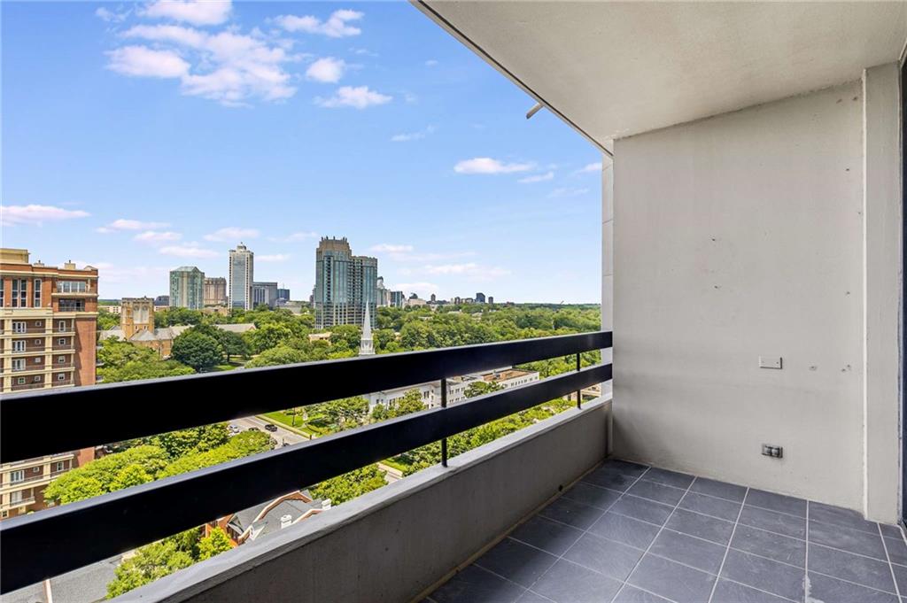 2660 Peachtree Road NW Unit 20D