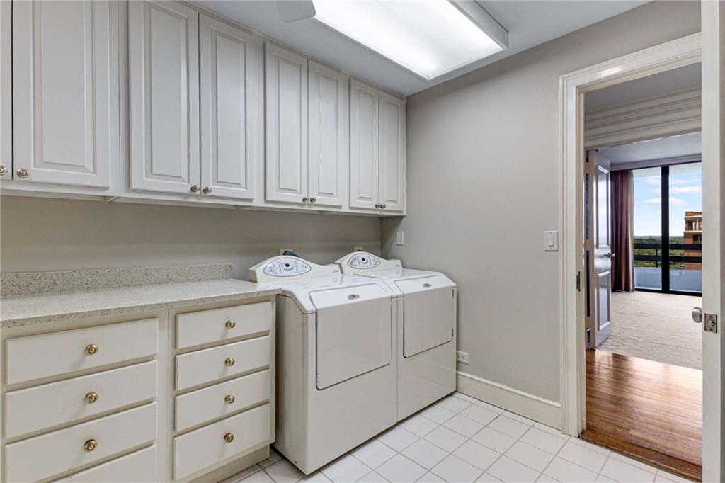 2660 Peachtree Road NW Unit 20D