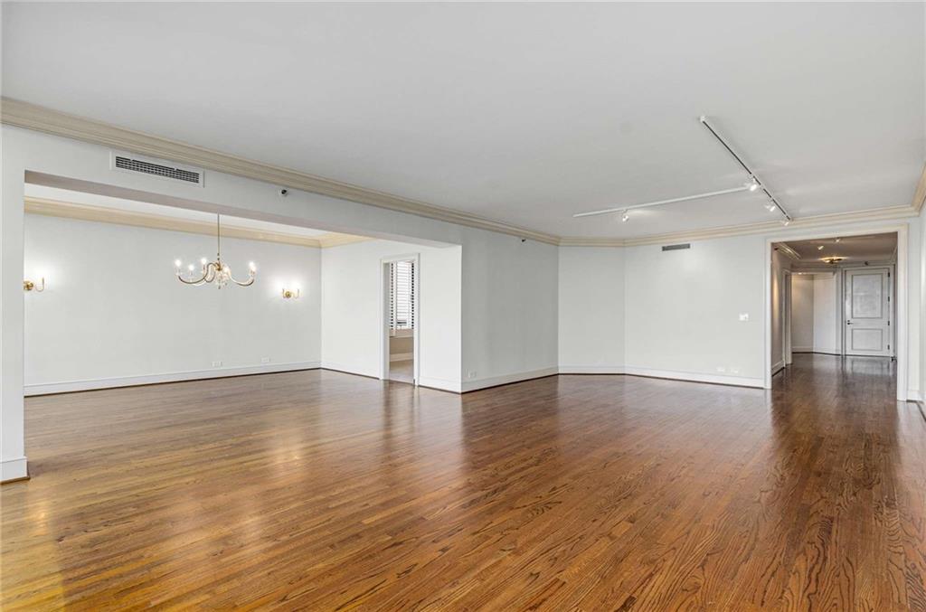 2660 Peachtree Road NW Unit 20D