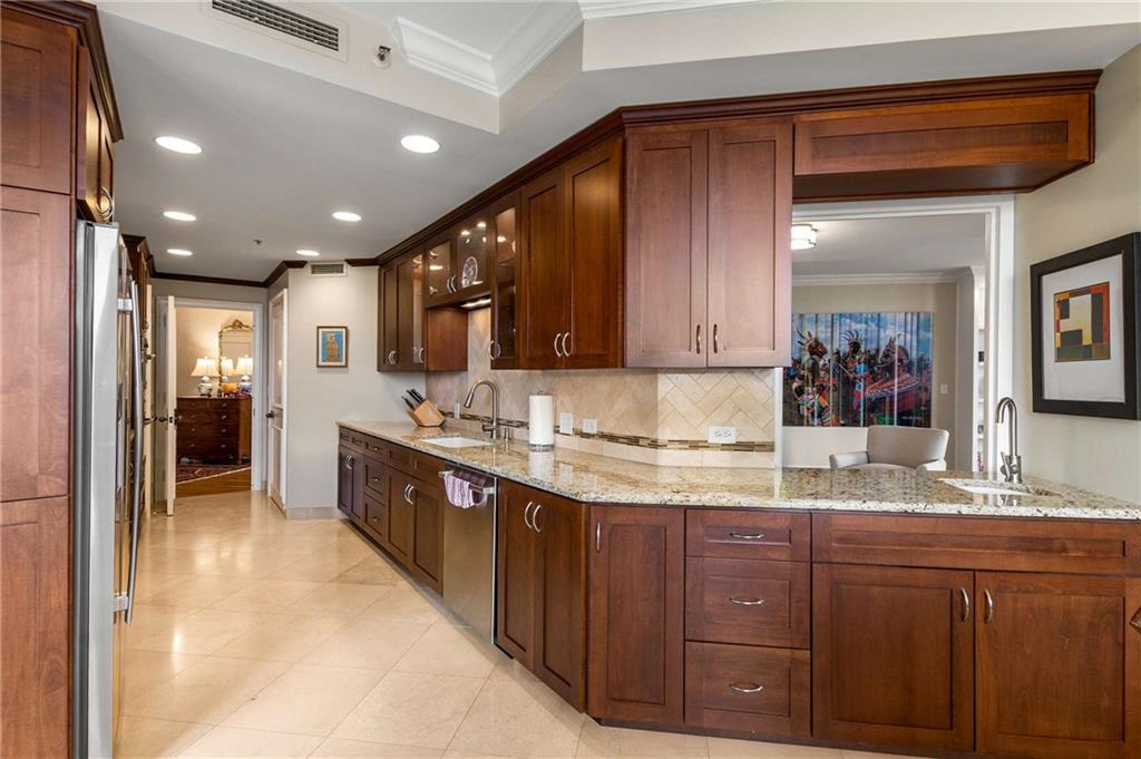 2660 Peachtree Road NW Unit 16F