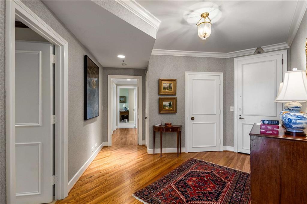2660 Peachtree Road NW Unit 16F