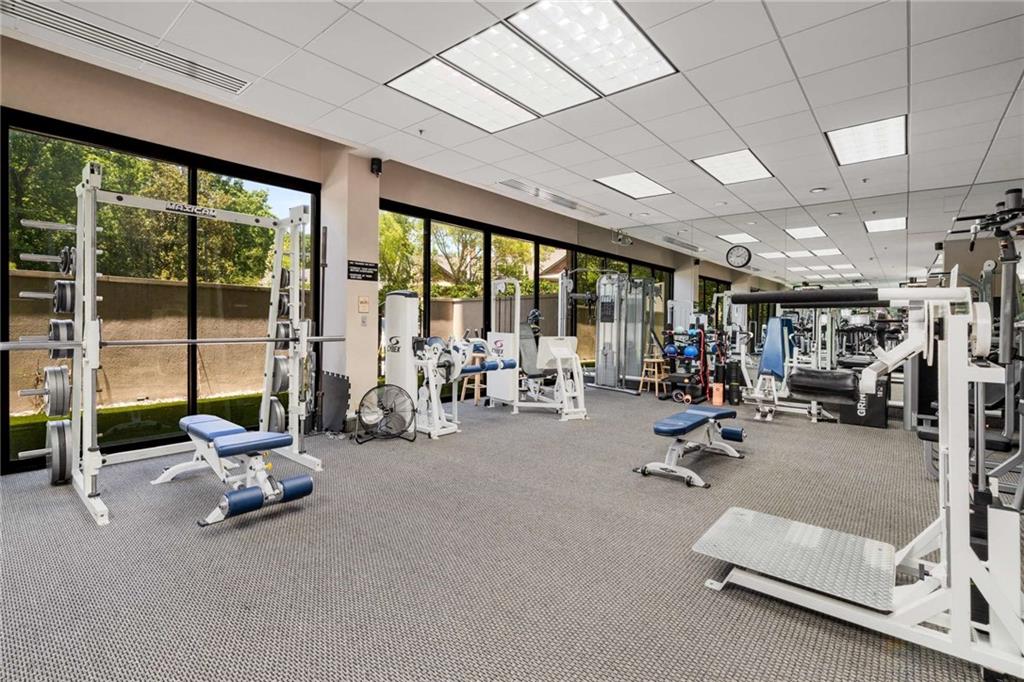 2660 Peachtree Road NW Unit 16F