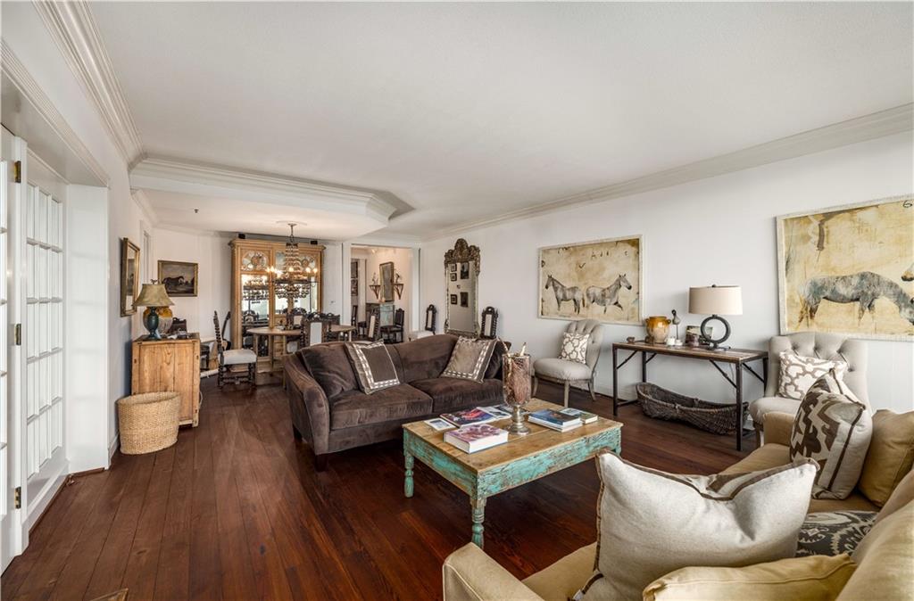 2660 Peachtree Road NW Unit 10F