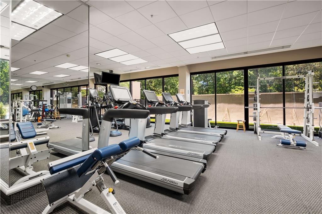 2660 Peachtree Road NW Unit 10F