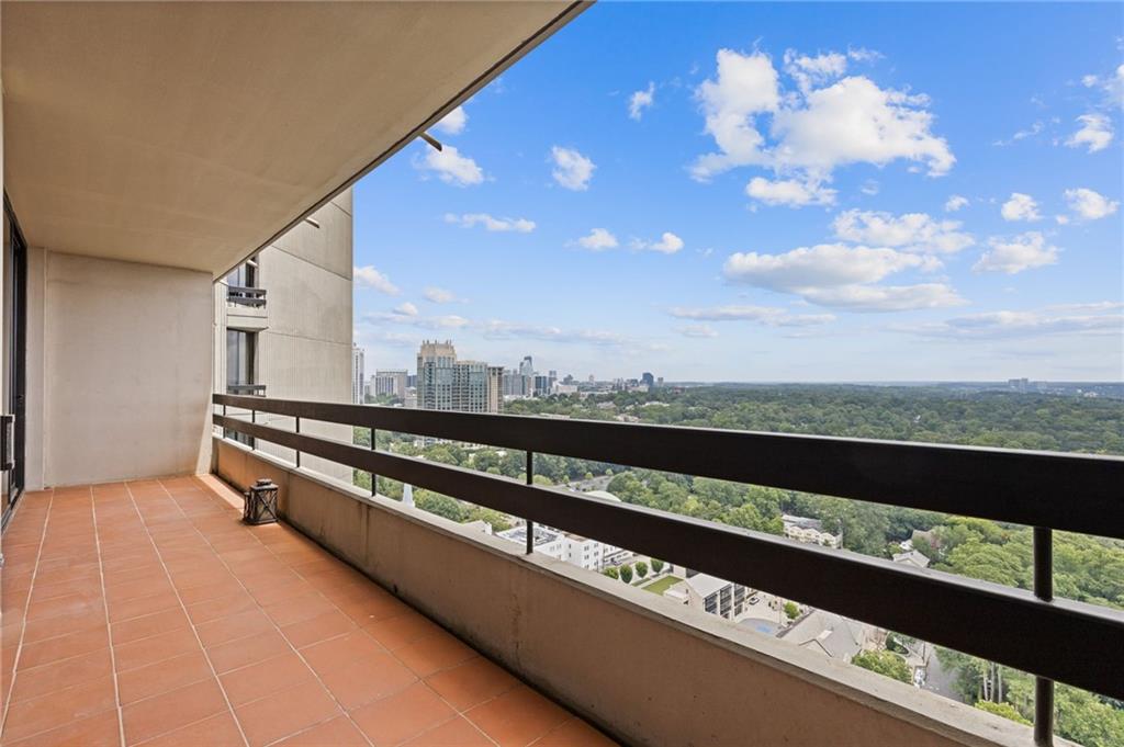 2660 Peachtree Road NW Unit 30G