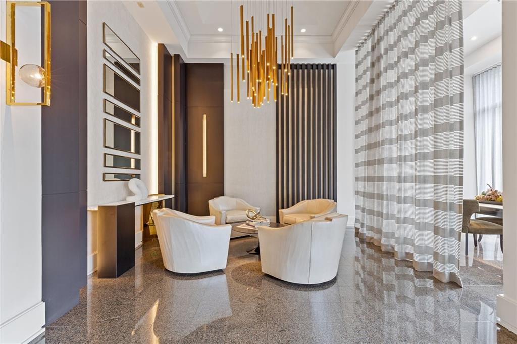 2660 Peachtree Road NW Unit 30G