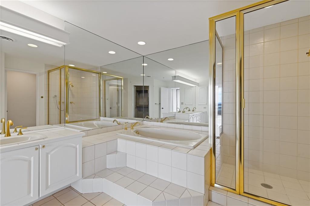 2660 Peachtree Road NW Unit 30G