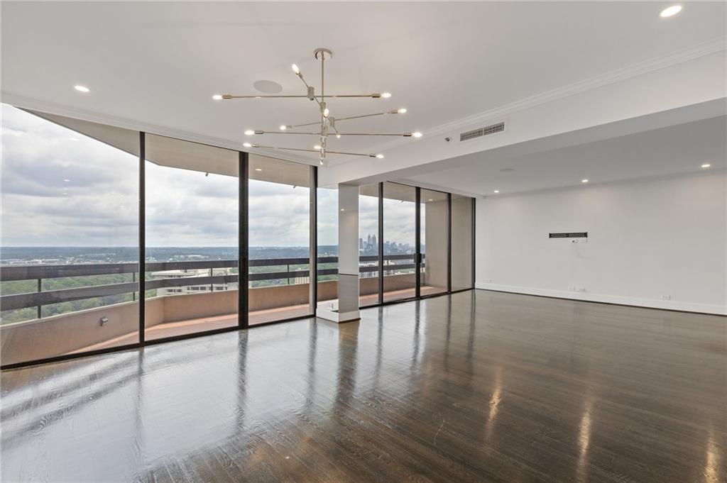 2660 Peachtree Road NW Unit 30G