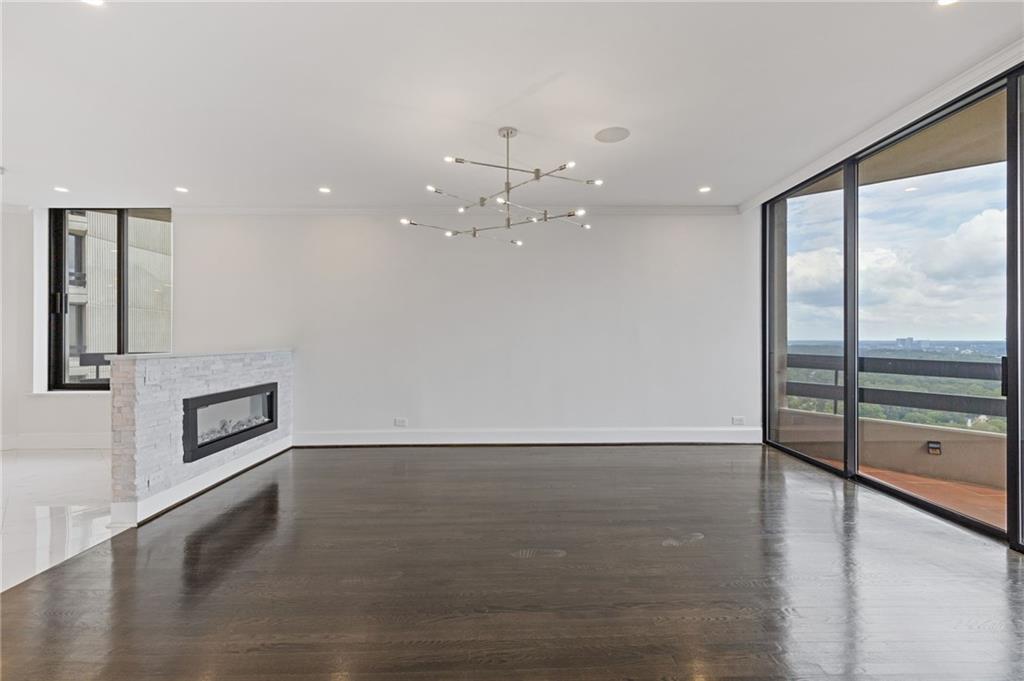 2660 Peachtree Road NW Unit 30G