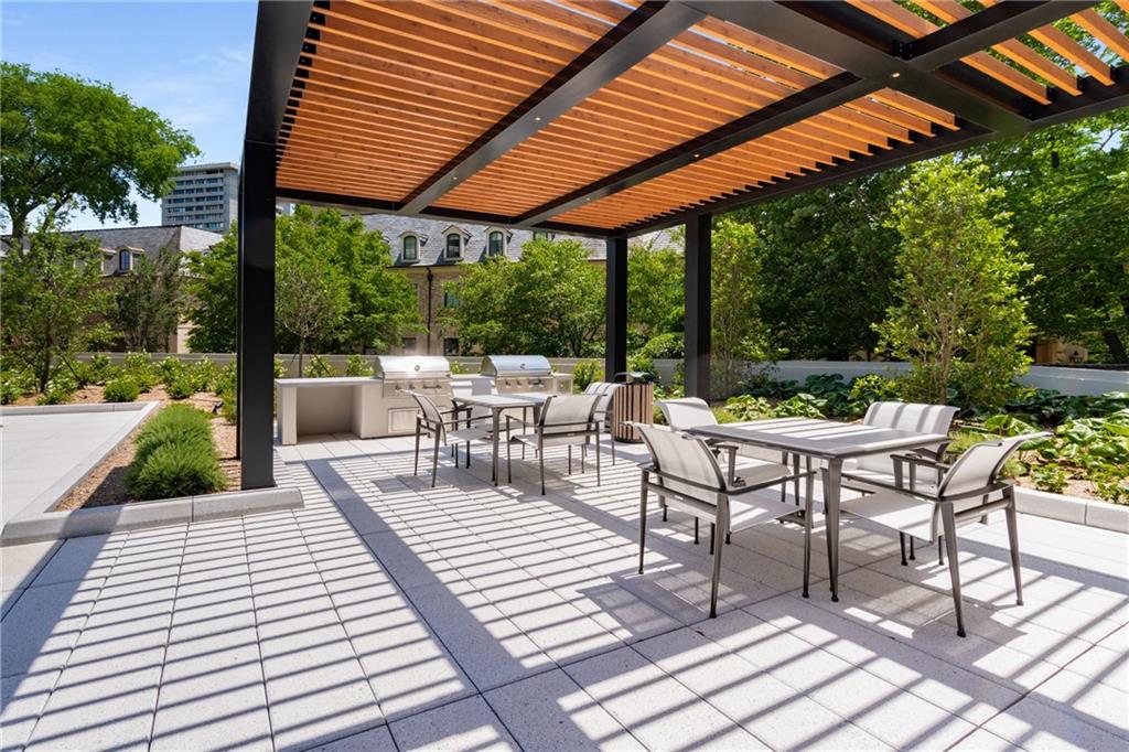 2660 Peachtree Road NW Unit 38E