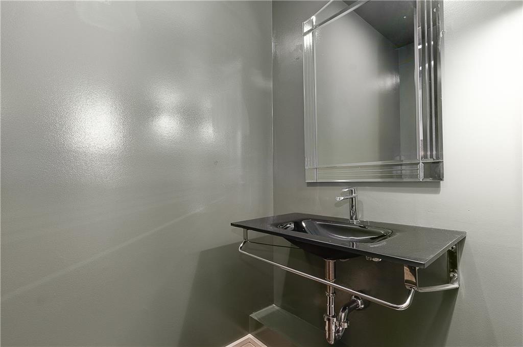 2660 Peachtree Road NW Unit 4G