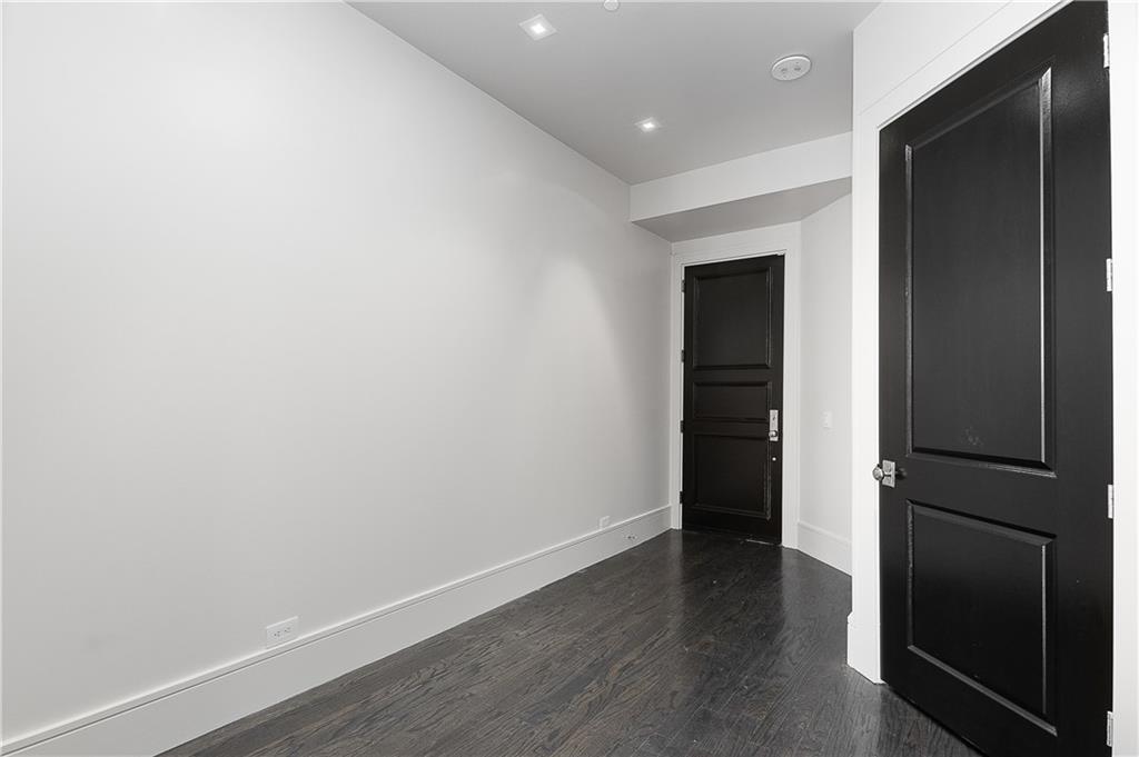 2660 Peachtree Road NW Unit 4G