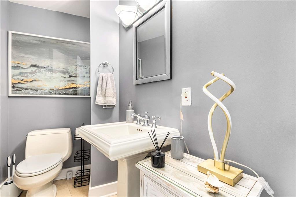 700 Park Regency Place NE Unit 1603