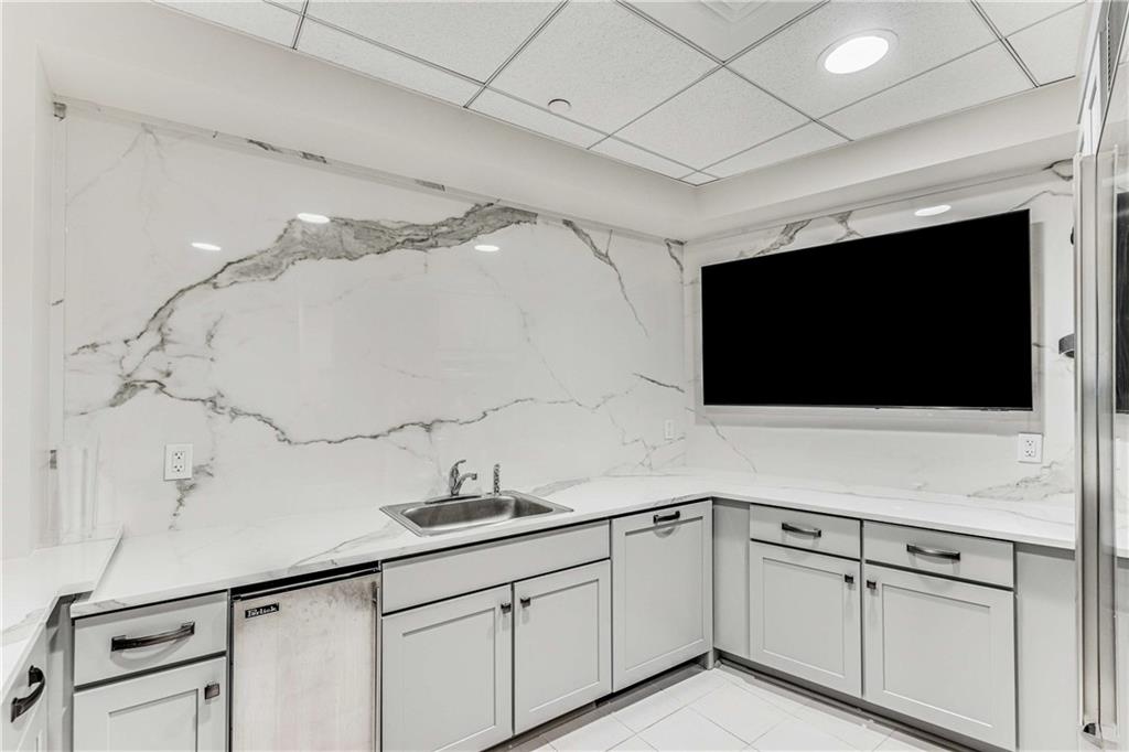 700 Park Regency Place NE Unit 2104