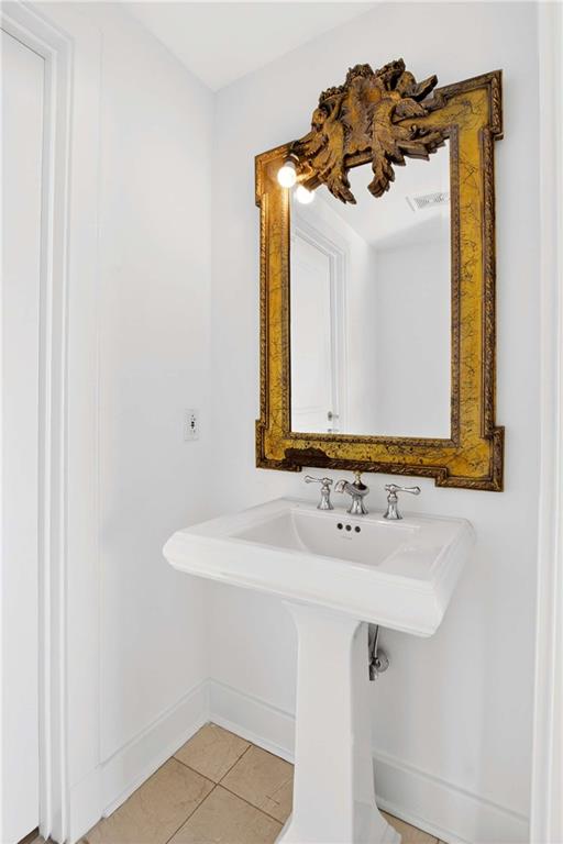 700 Park Regency Place NE Unit 2104