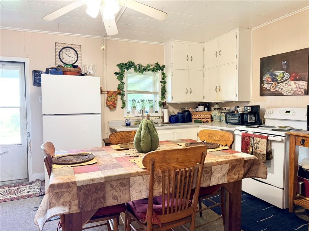 490 NE 18th Avenue