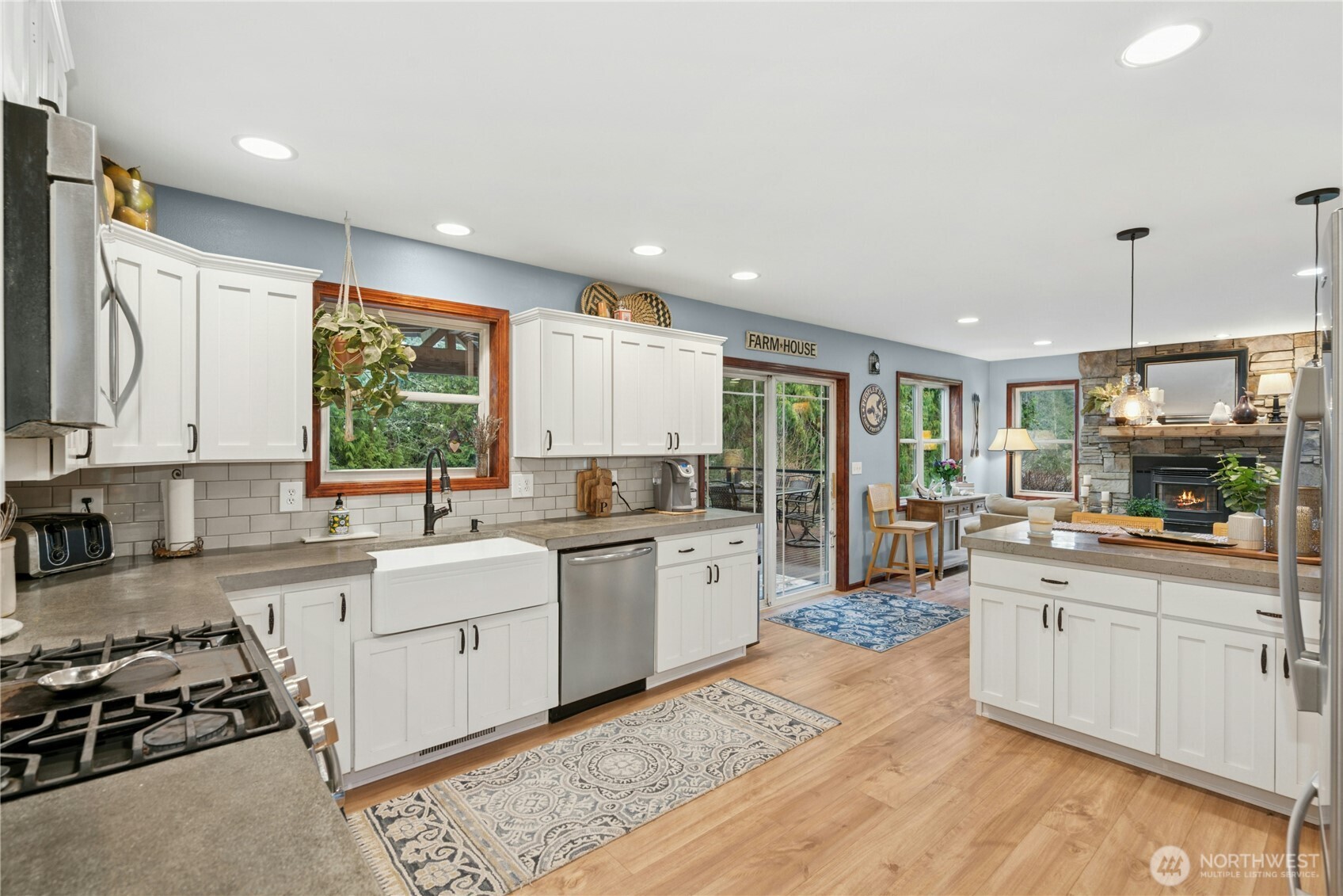 2805 Newberg Road