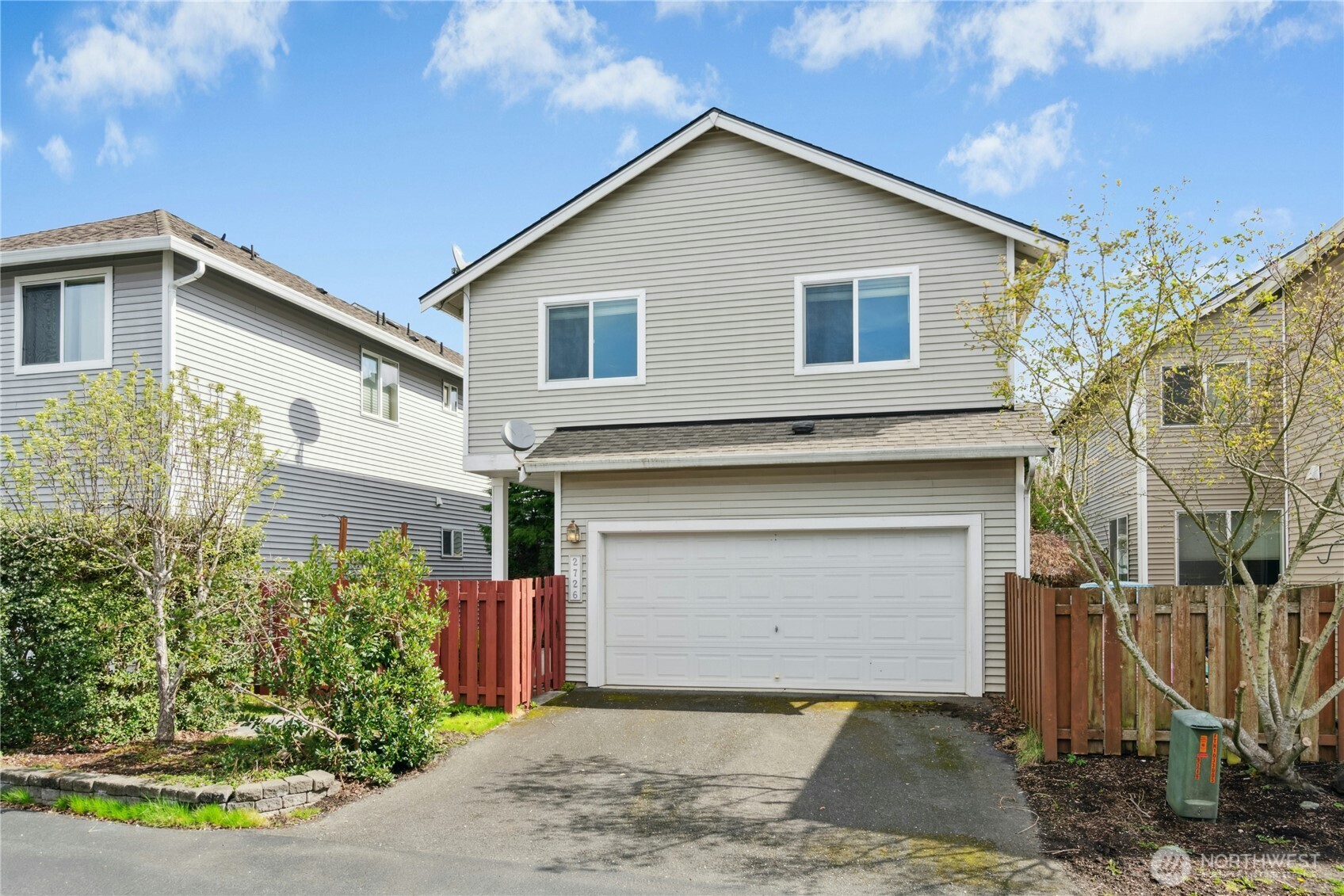 2726 85th Avenue NE