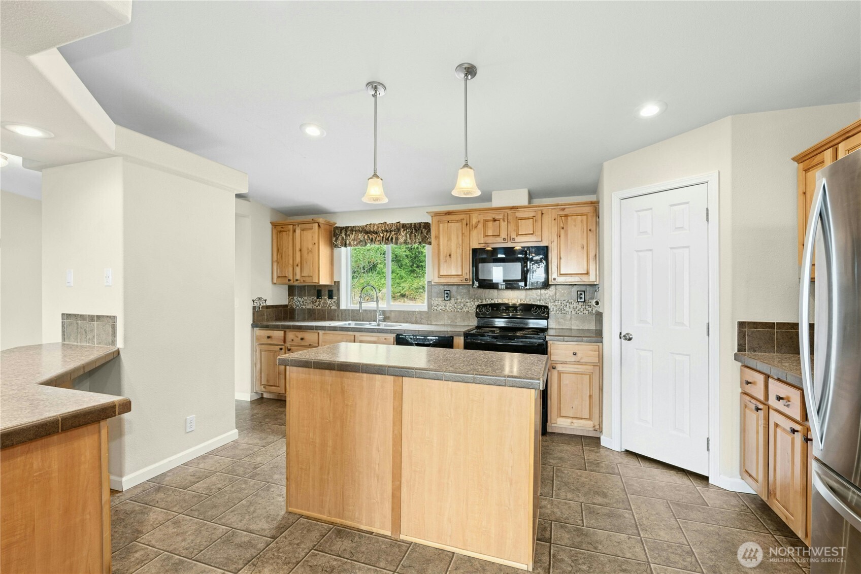 20616 223rd Street SE