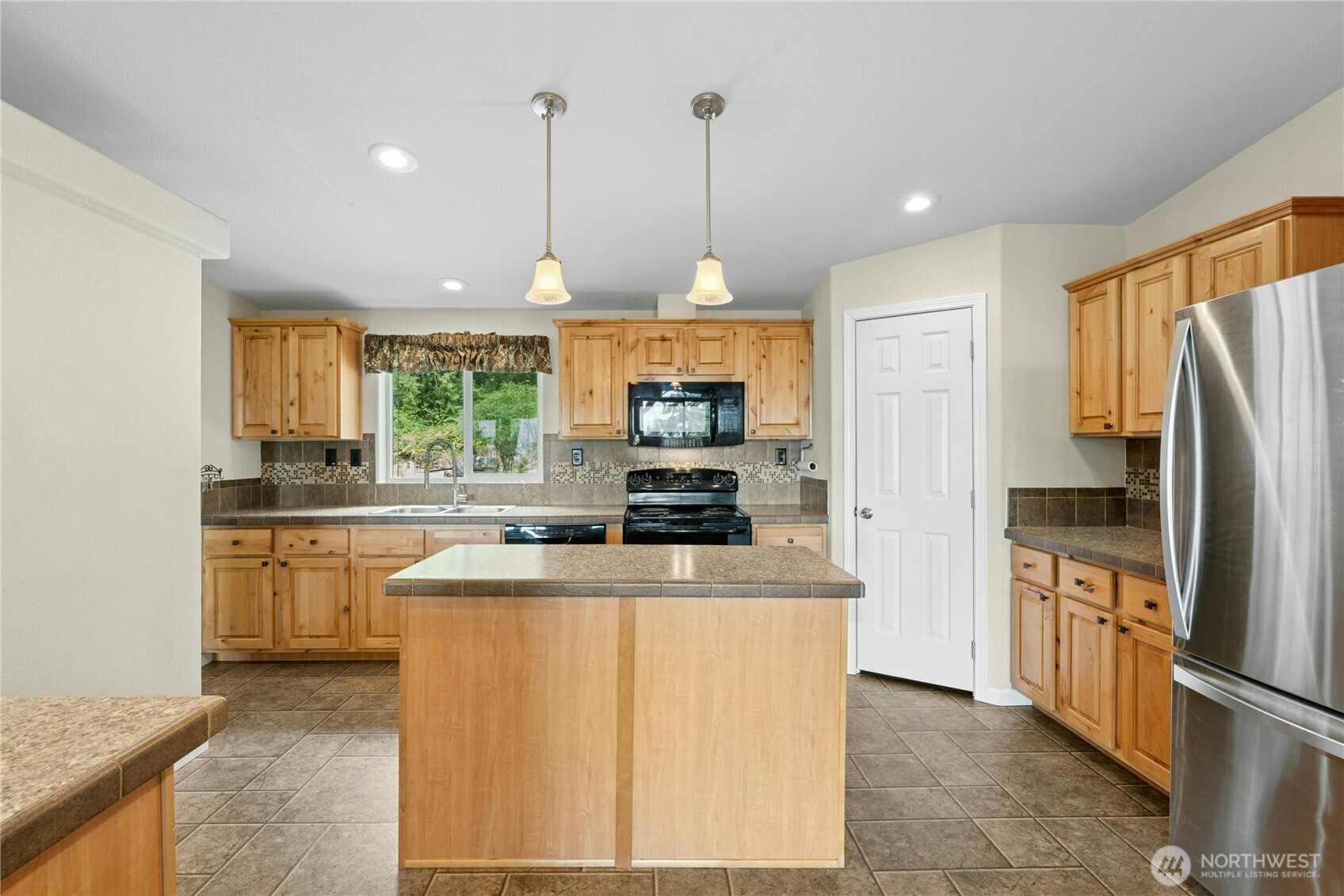 20616 223rd Street SE
