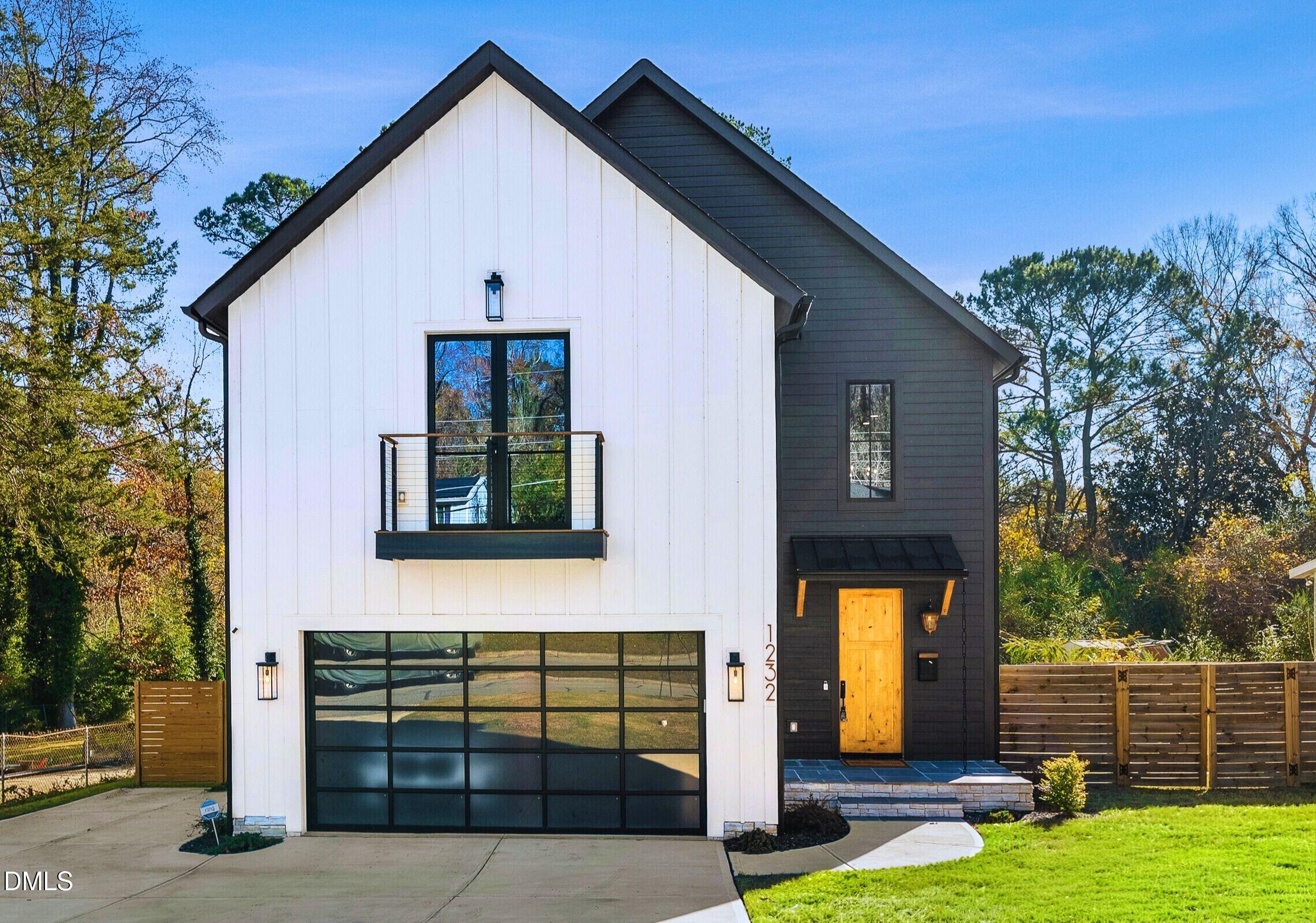 1232 Somerset Road