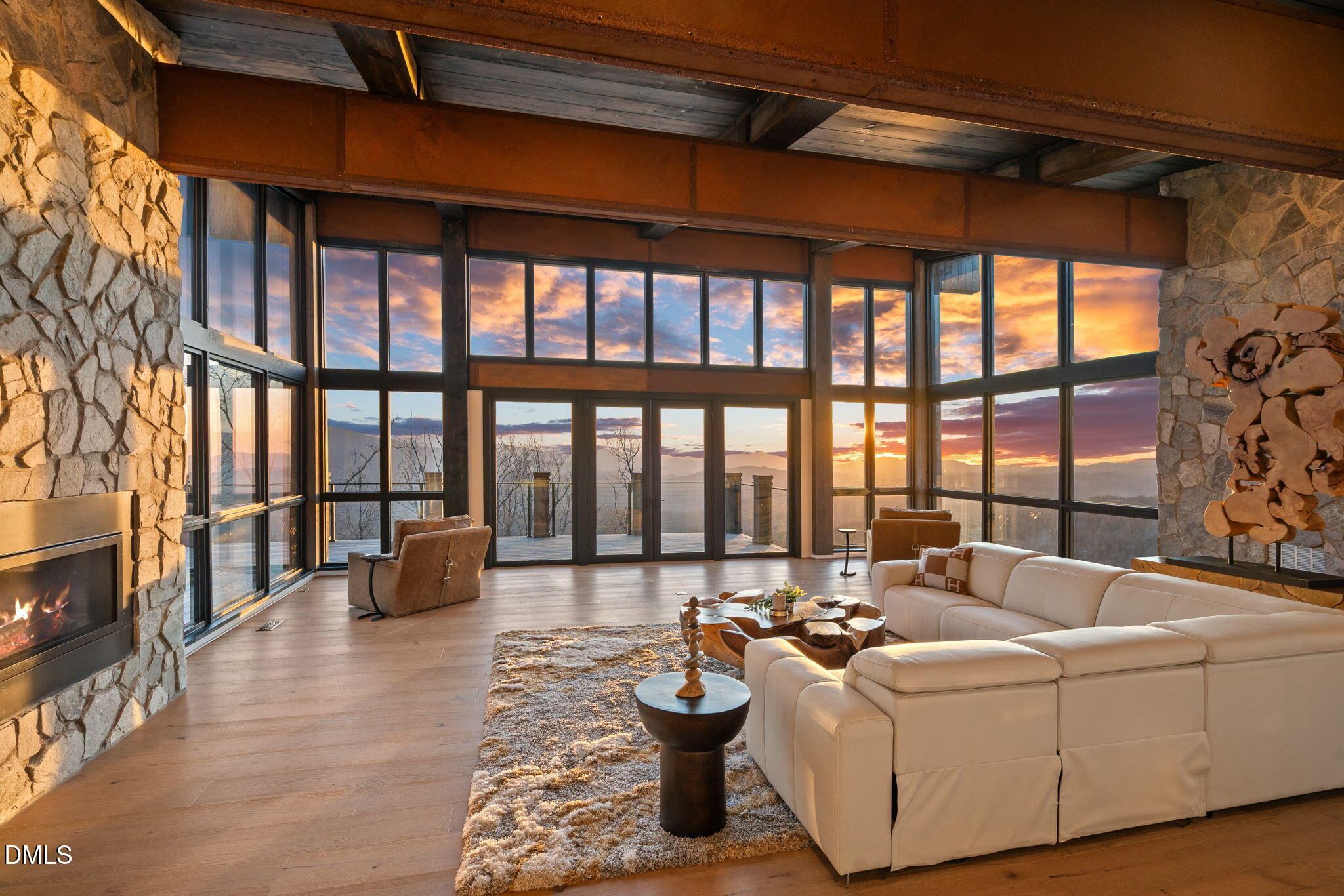 404 Silver Eagle Trail