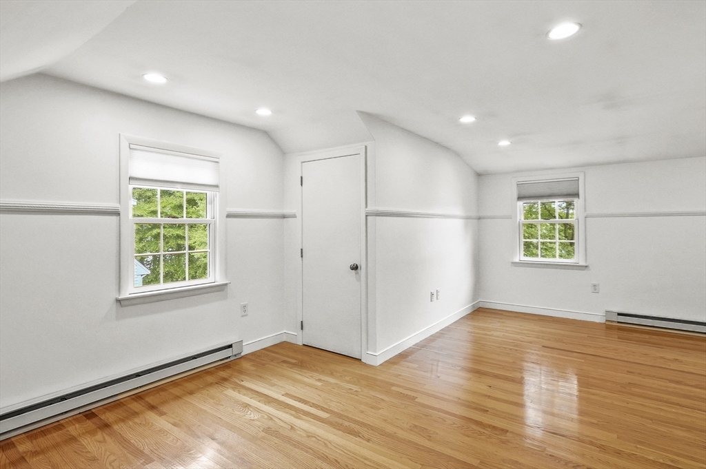 39 Miller Ave