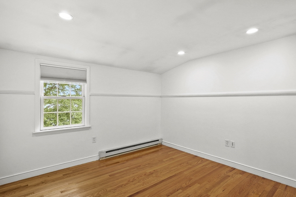 39 Miller Ave