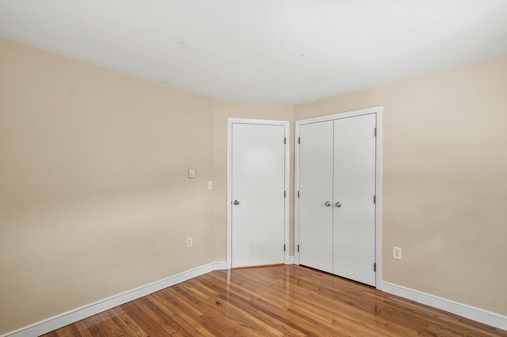 39 Miller Ave