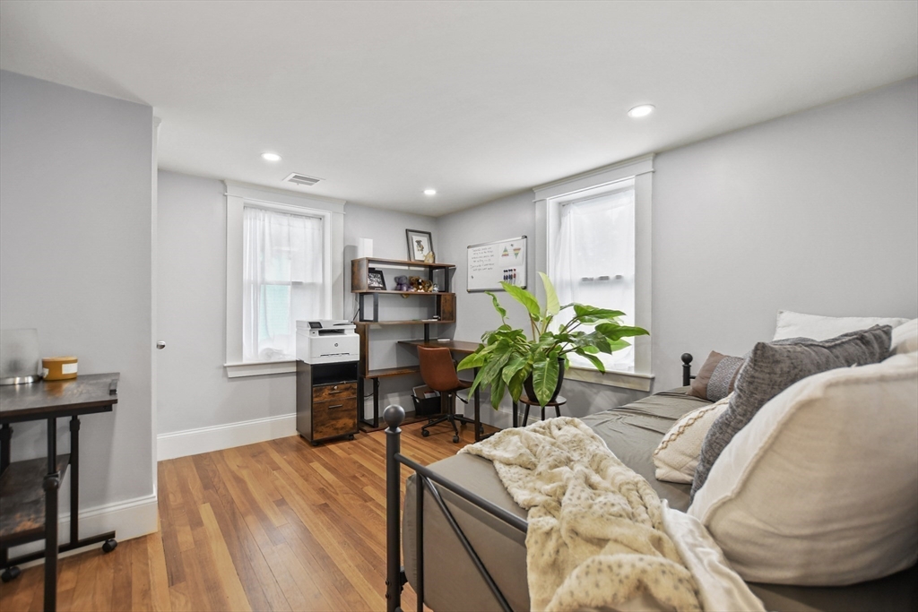 4 Linden Street