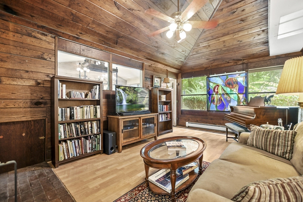 95 Fletcher Rd