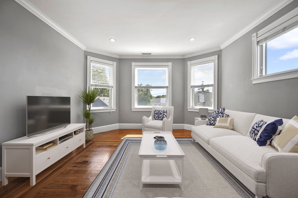 52 Orange St # 3