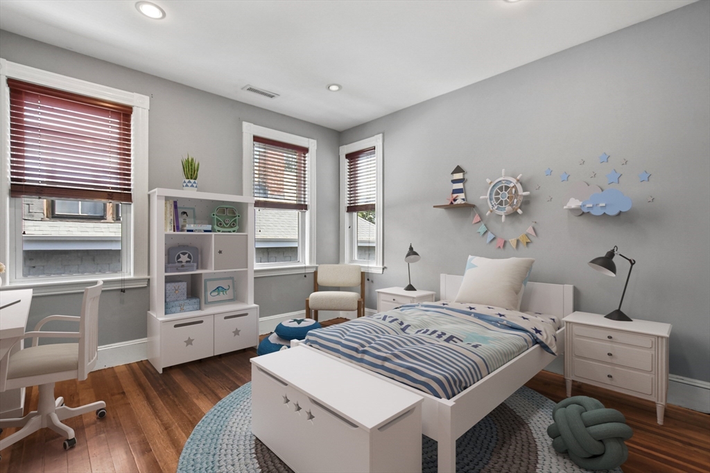 52 Orange St # 3