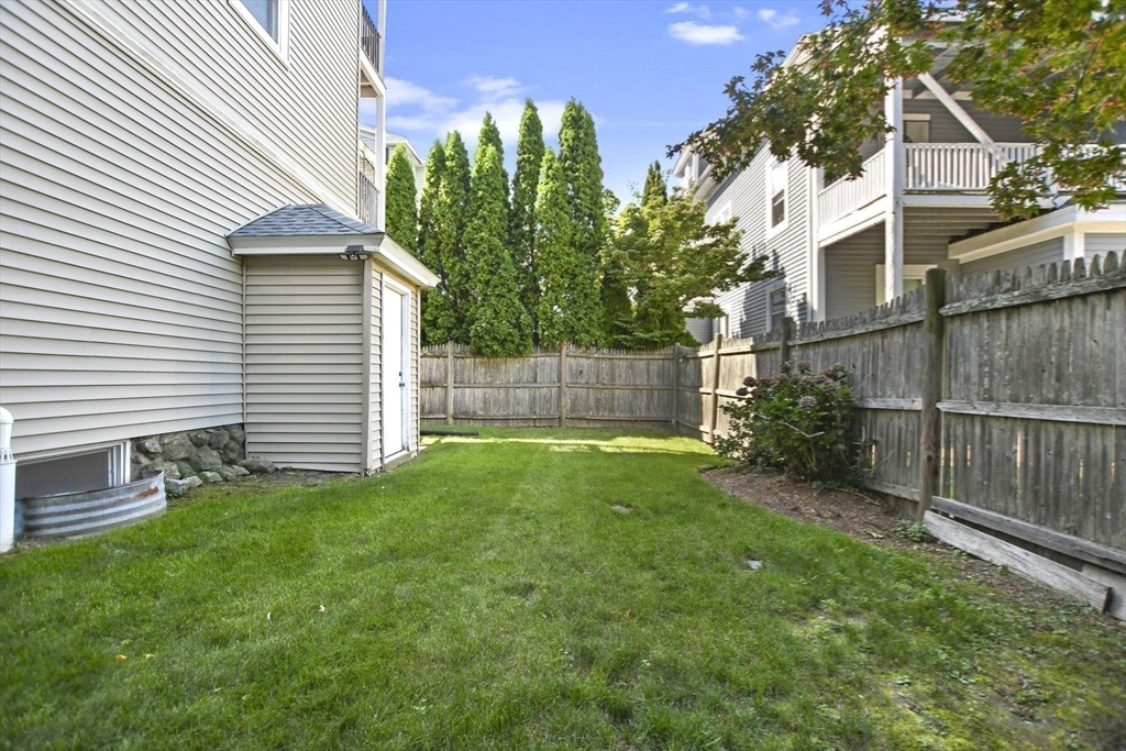 52 Orange St # 3