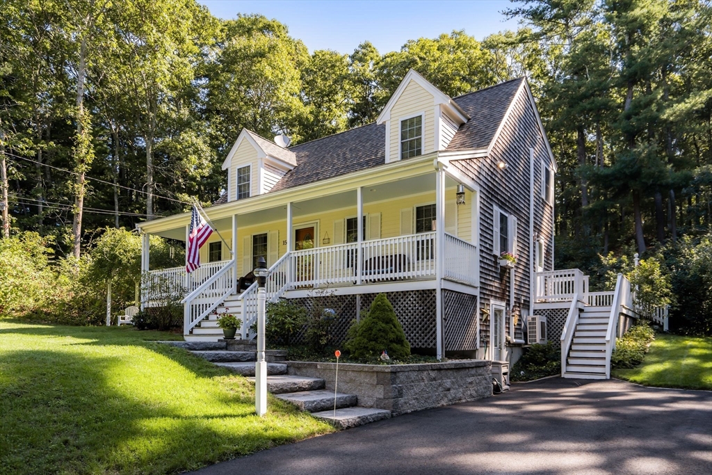 15 Cypress St