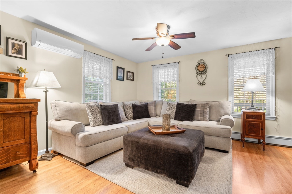 15 Cypress St