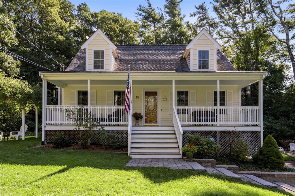15 Cypress St